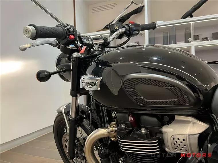 Triumph Bonneville Preto 8