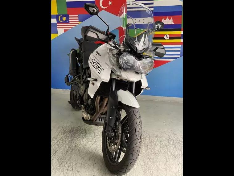 Triumph Tiger 800 Branco 3