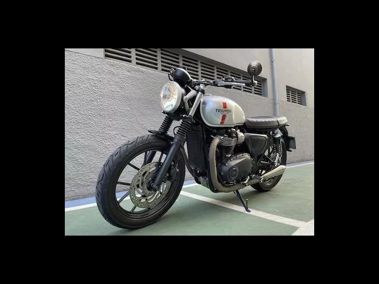 Triumph Street Twin Prata 6