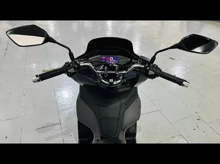 Honda PCX Cinza 8