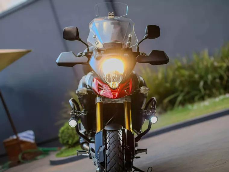 Suzuki V-Strom Vermelho 4