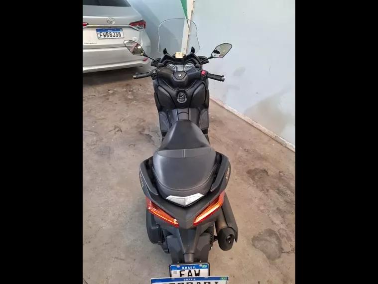 Yamaha Xmax Preto 8