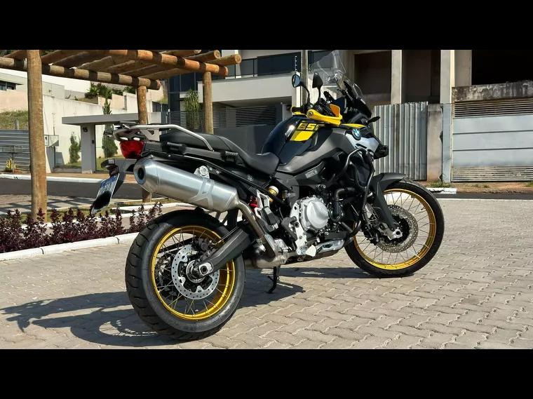 BMW F 850 Preto 18