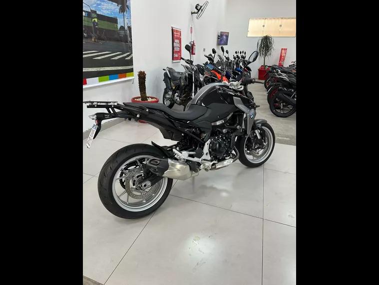 BMW F 900 Preto 13