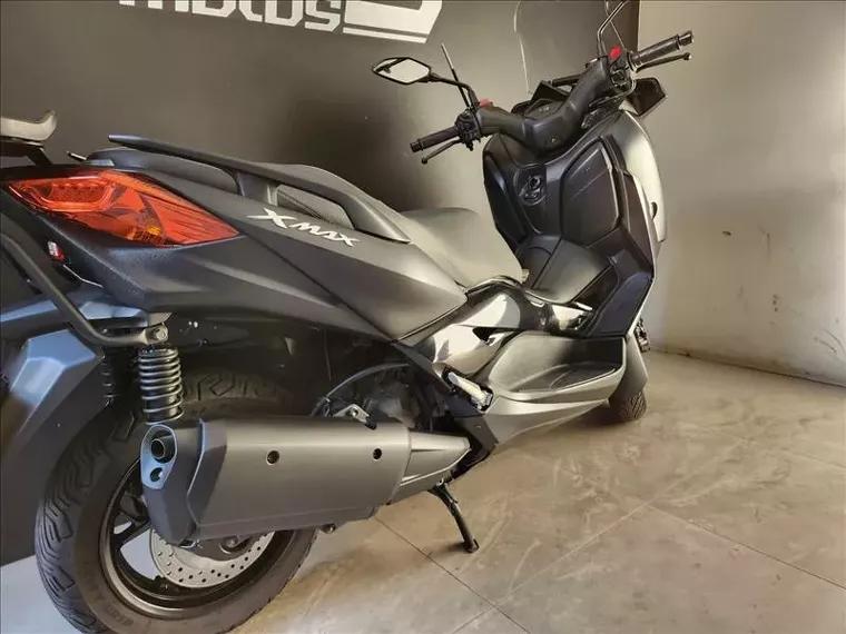 Yamaha Xmax Preto 10