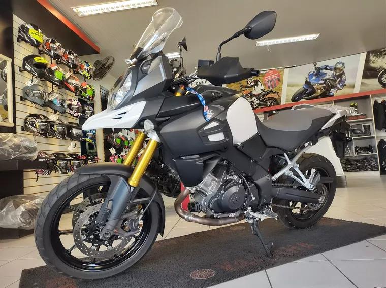 Suzuki V-Strom Branco 1