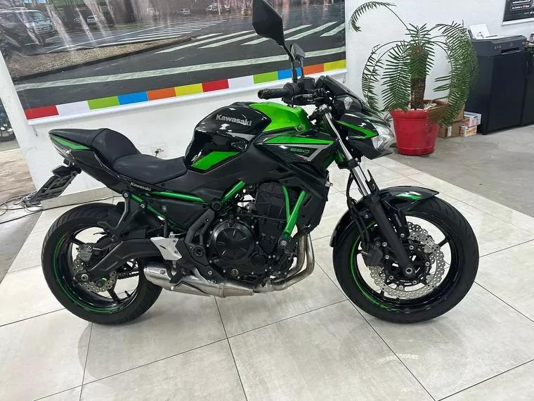 Kawasaki Z 650 Verde 1