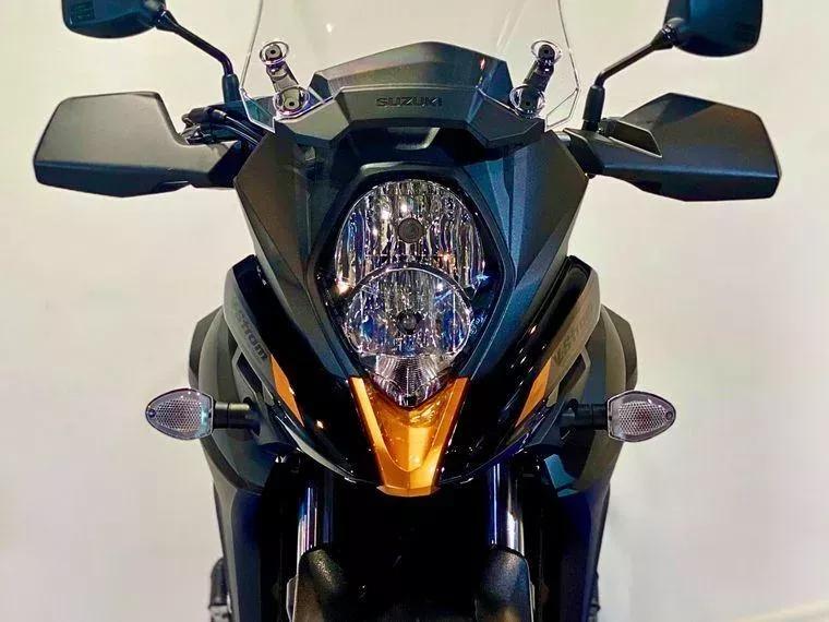 Suzuki V-Strom Preto 2