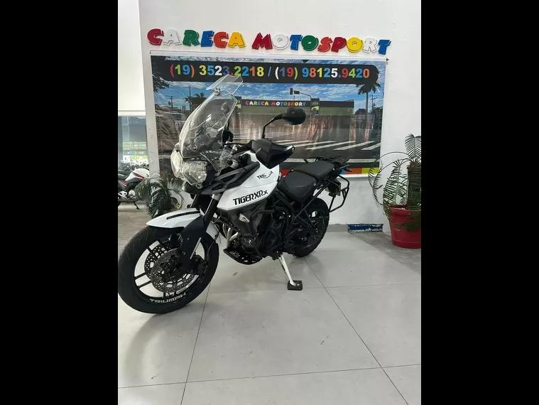 Triumph Tiger 800 Branco 8