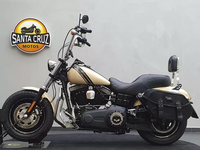 Harley-Davidson Fat Bob Bege 5