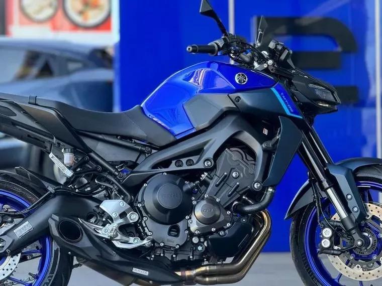 Yamaha MT-09 Azul 4