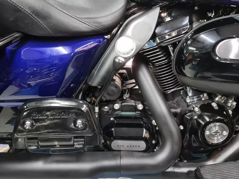 Harley-Davidson Road Glide Azul 4