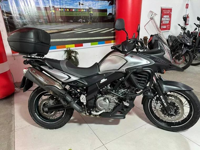 Suzuki V-Strom Prata 1