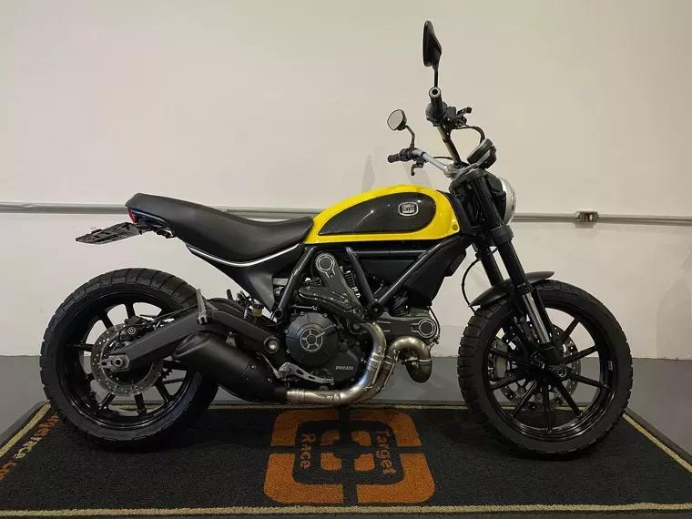 Ducati Scrambler Preto 1