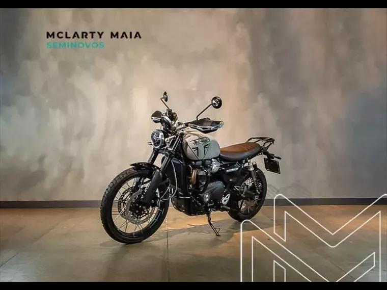 Triumph Scrambler Cinza 1