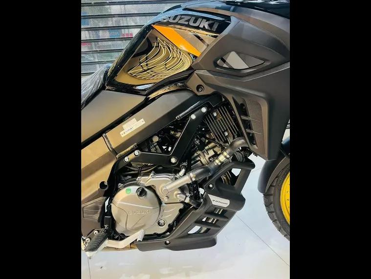 Suzuki V-Strom Preto 6