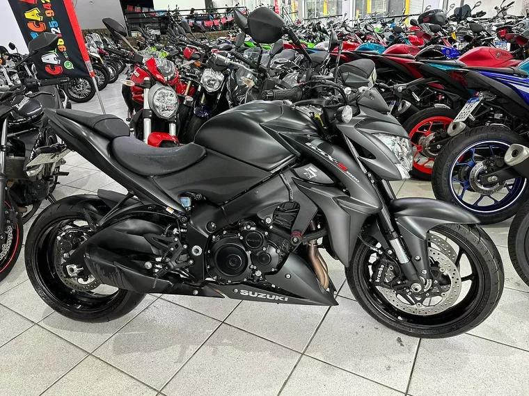 Suzuki GSX-S Cinza 6