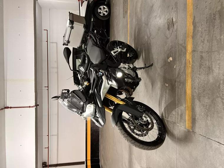 BMW F 850 Preto 1