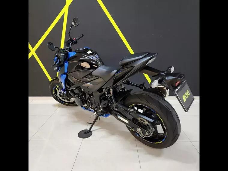 Suzuki GSX-S Azul 6