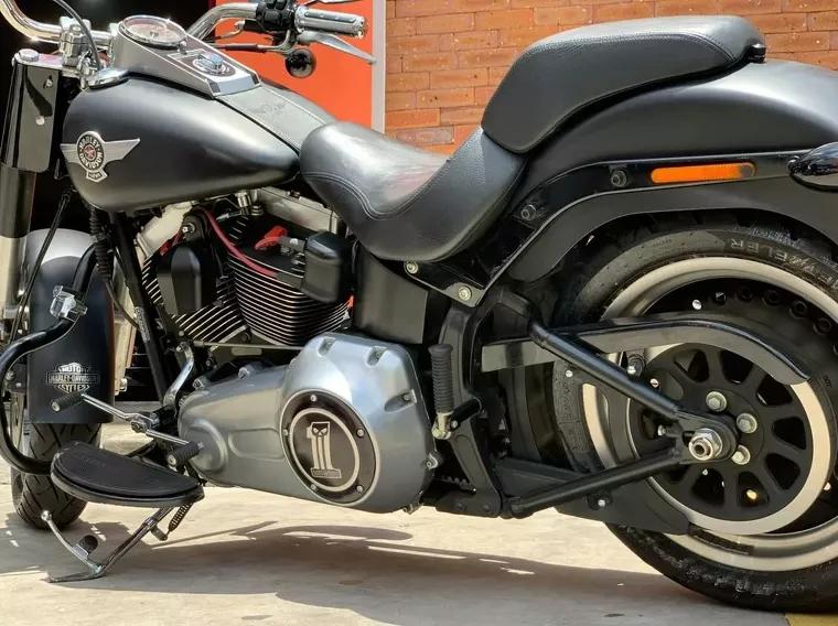 Harley-Davidson Fat Boy Preto 10