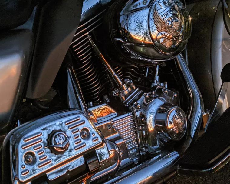 Harley-Davidson Road King Prata 9