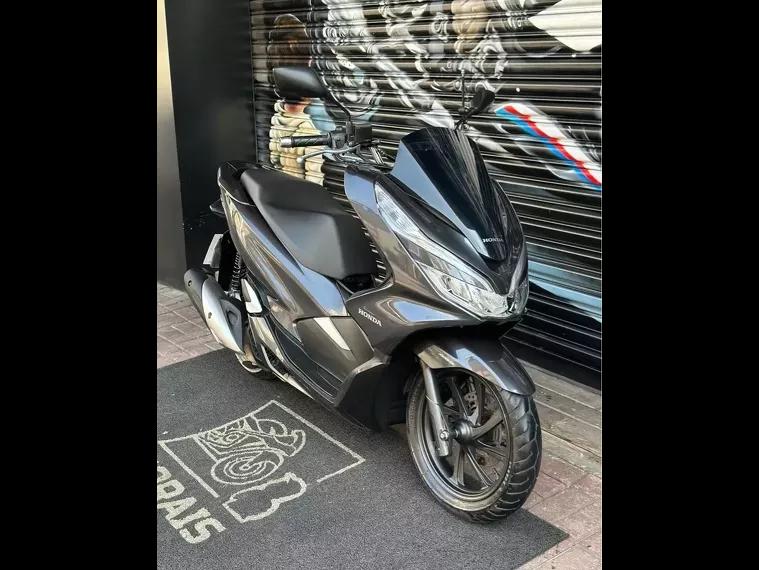 Honda PCX Cinza 1