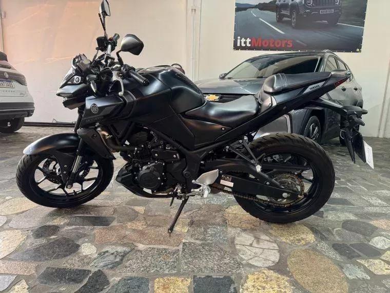 Yamaha MT-03 Preto 4