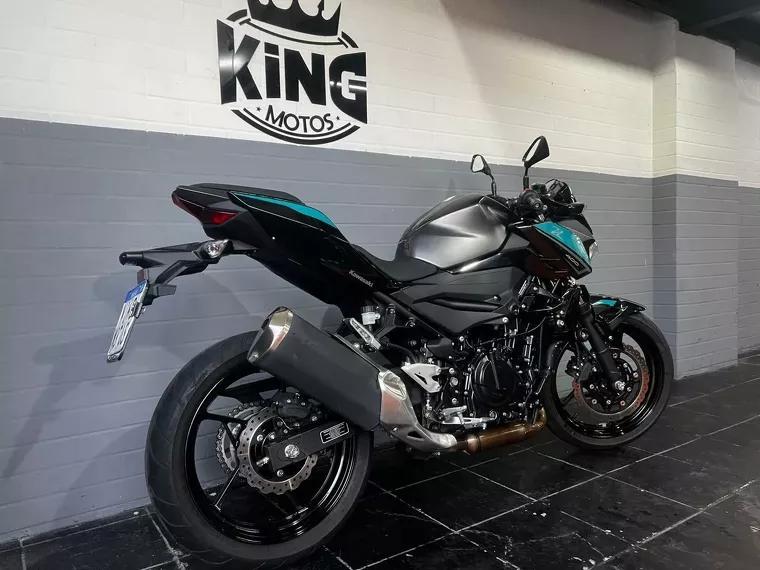 Kawasaki Z Preto 3