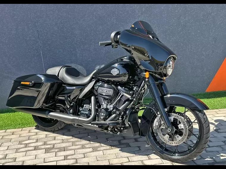 Harley-Davidson Street Glide Preto 1