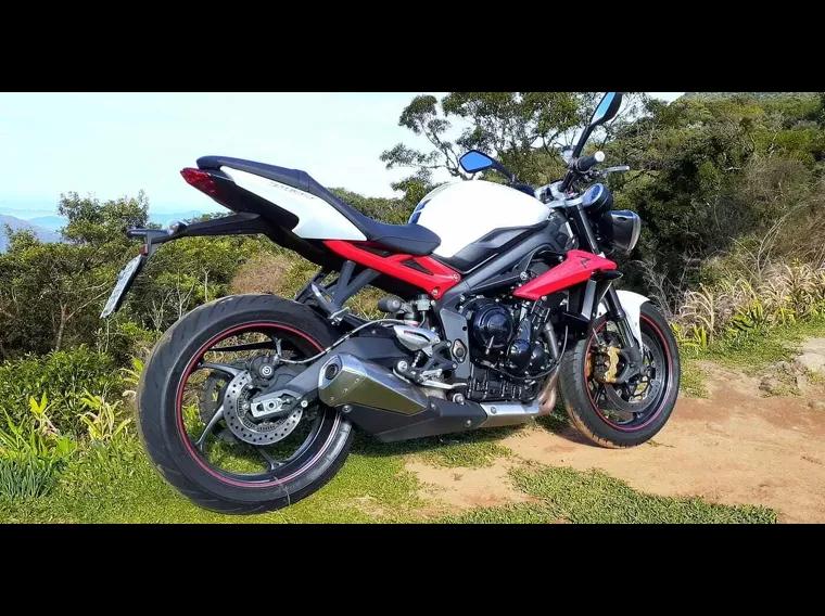 Triumph Street Triple Branco 14