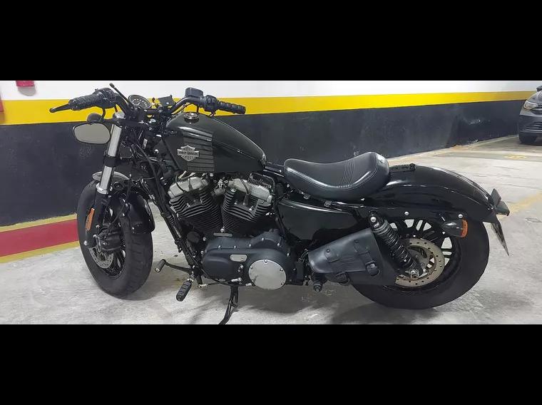 Harley-Davidson Sportster 1200 Preto 6