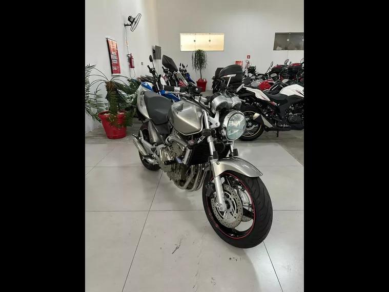 Honda CB 600 Cinza 15