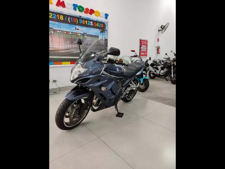 Suzuki GSX Cinza 14