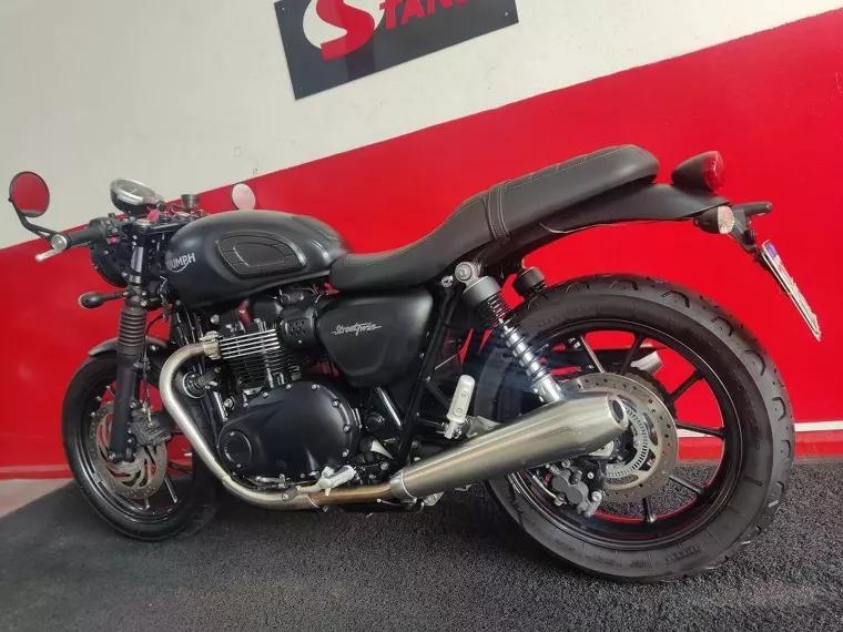 Triumph Street Twin Preto 6