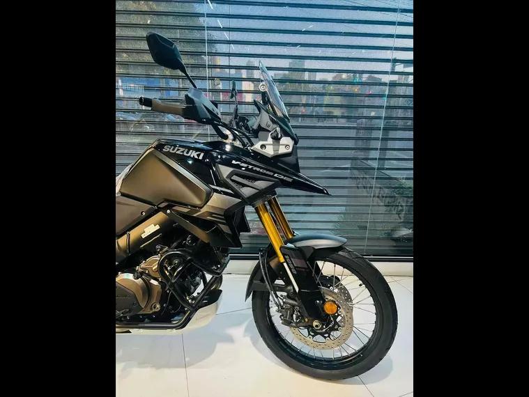 Suzuki V-Strom Preto 2