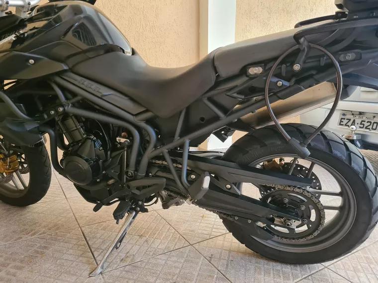 Triumph Tiger 800 Preto 10