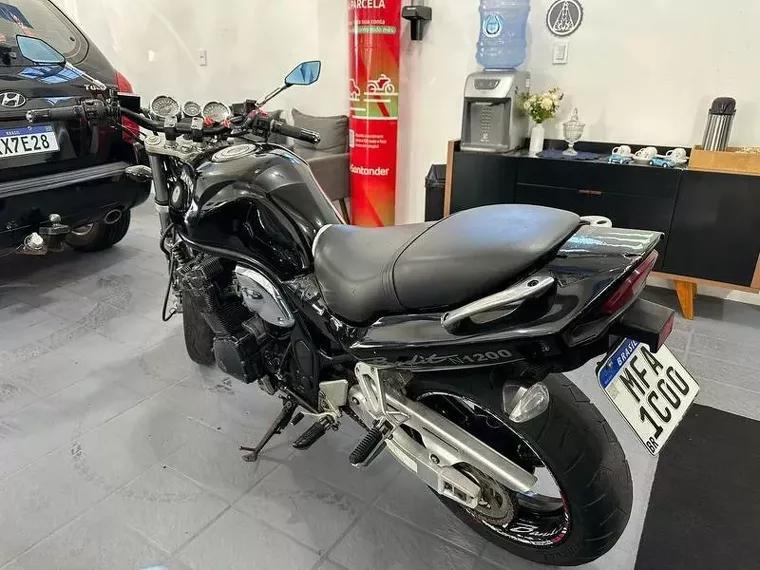 Suzuki Bandit Preto 5