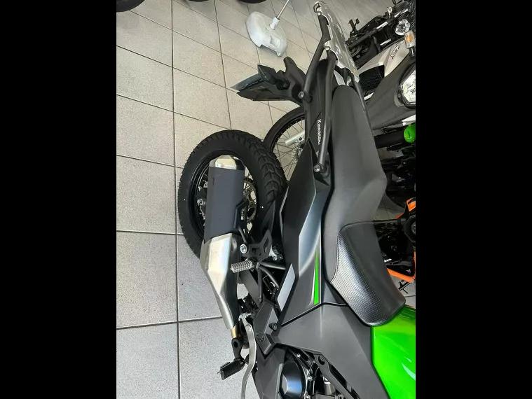 Kawasaki Versys Preto 4