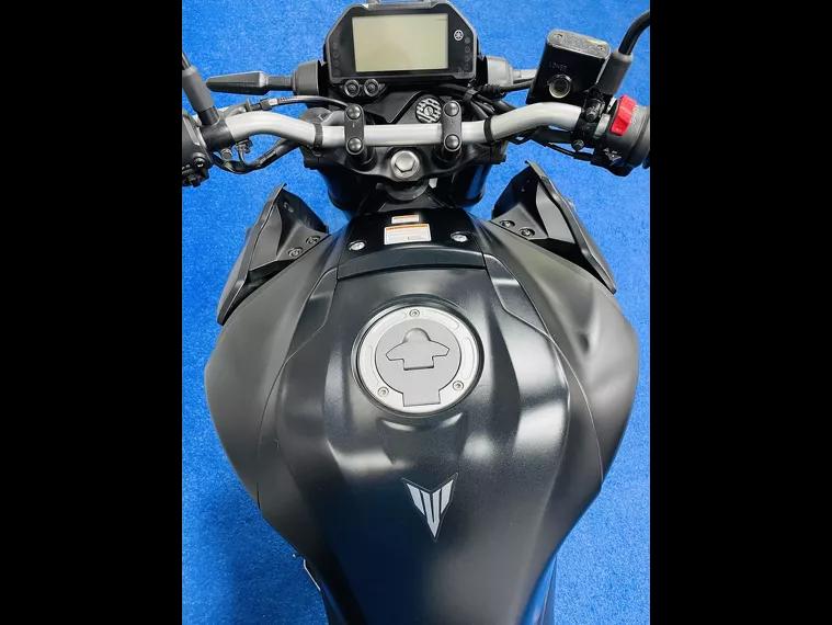 Yamaha MT-03 Preto 12