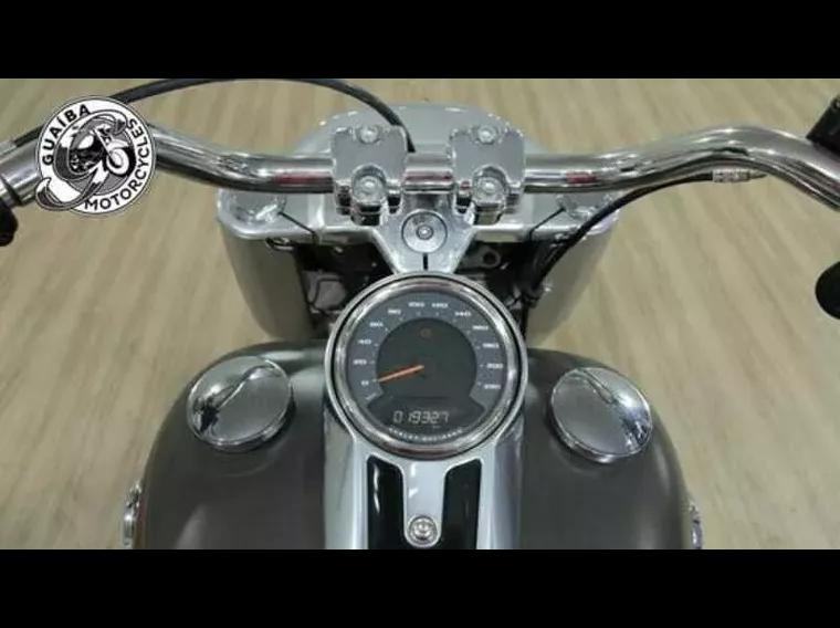 Harley-Davidson Fat Boy Cinza 15