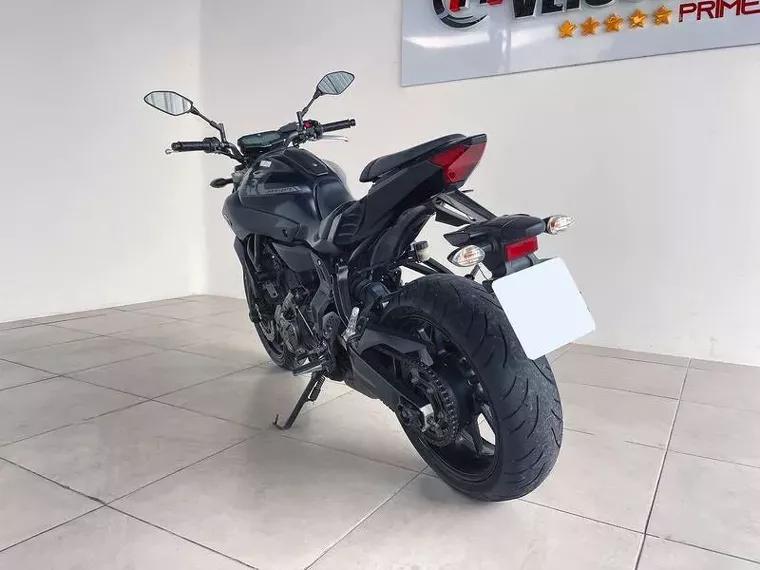 Yamaha MT-07 Preto 4