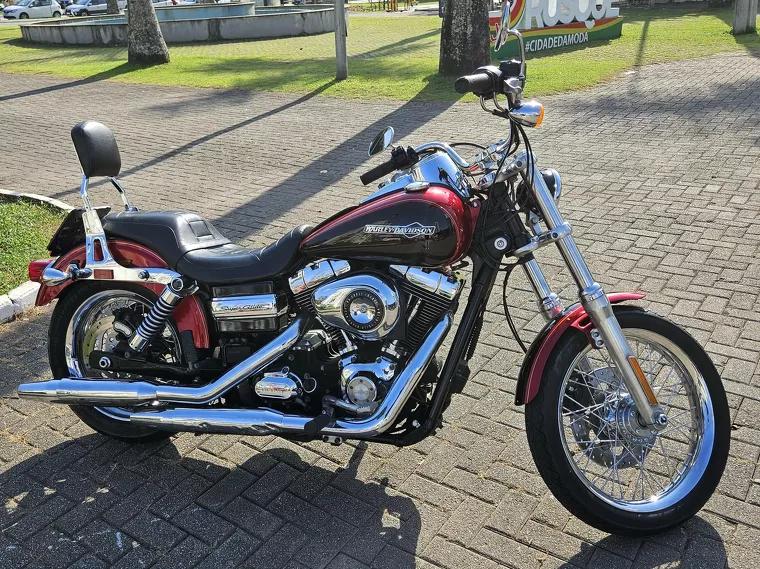 Harley-Davidson Dyna Vermelho 3