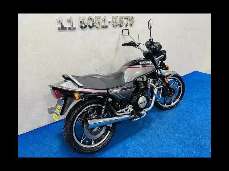 Honda CB 450 Cinza 15