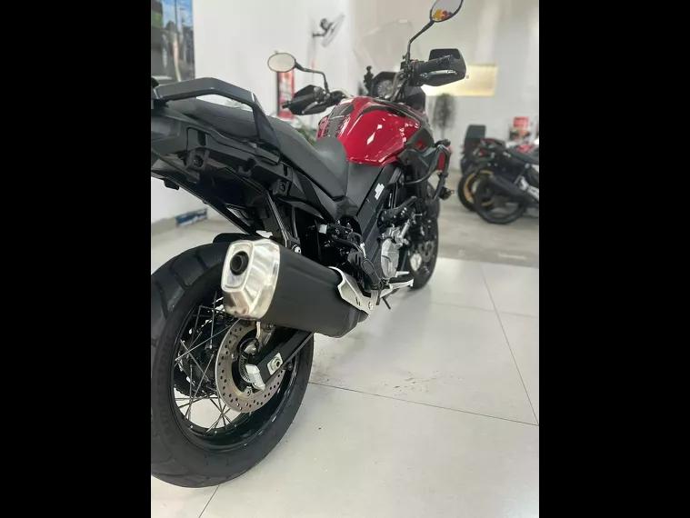 Suzuki V-Strom Vermelho 5