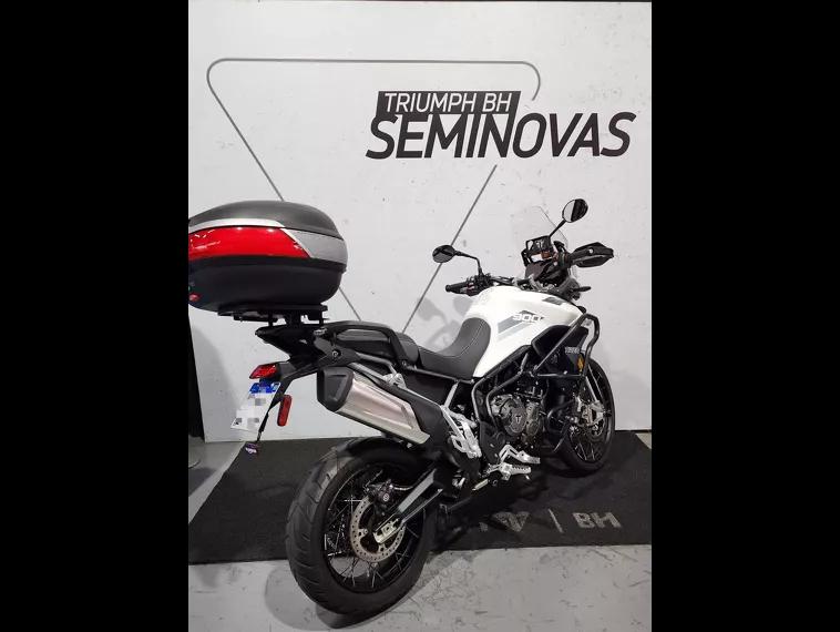 Triumph Tiger 900 Branco 5