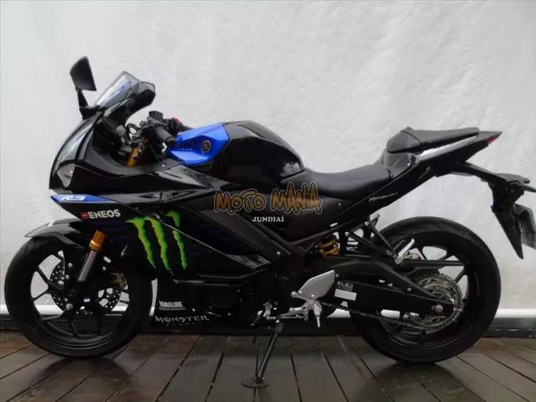 Yamaha YZF R3 Preto 6