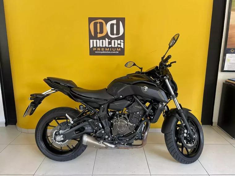 Yamaha MT-07 Preto 1