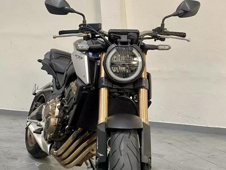 Honda CB 650 Cinza 12