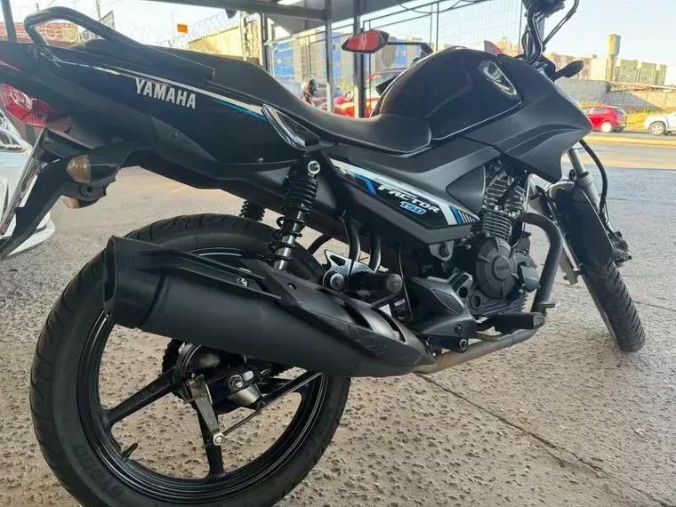 Yamaha YBR 125 Factor Preto 4