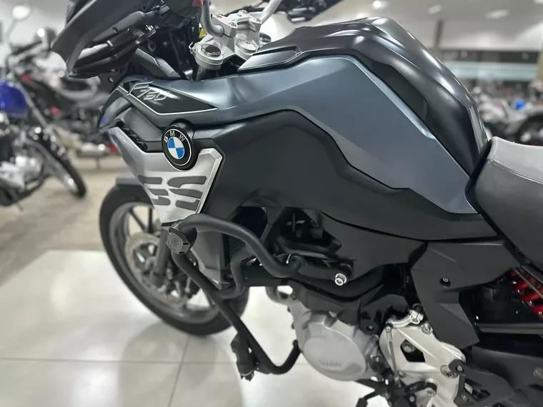 BMW F 750 Cinza 4